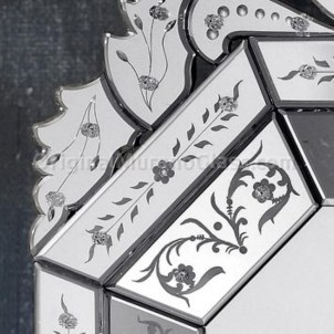 Leone - Venetian Mirror